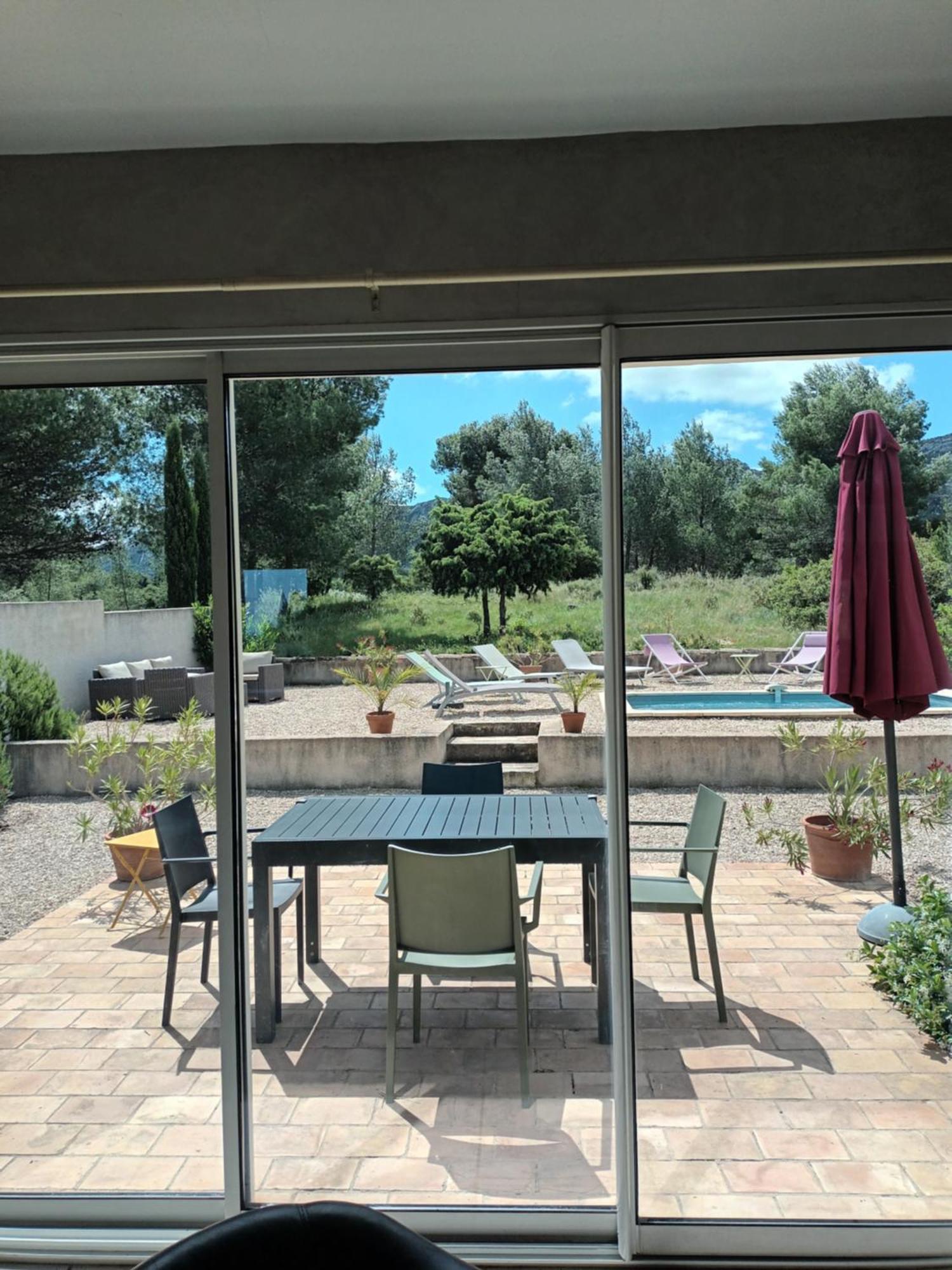 Le Mas Des Genets Saint-Remy-de-Provence Exterior photo